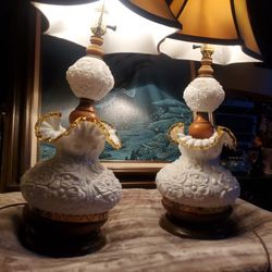 Vintage Set Of Matching Fenton Lamps 