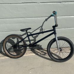 Custom Fit Pro Bmx Bike 20”  Brakeless Setup Ready To Ride