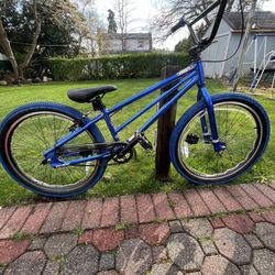 Blue bmx Thruster Bike 24”