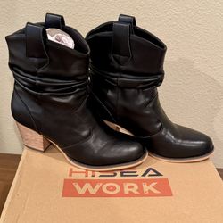 Hisea Women’s Boots- Leather Size 7