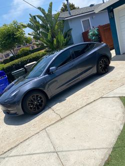 2022 Tesla Model 3 Long Range AWD | 28K Miles | White Interior | Excellent Condition
