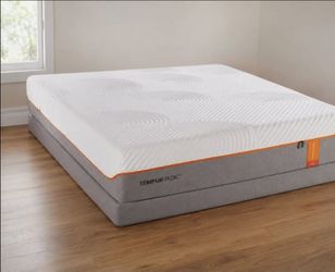TEMPUR-Pedic TEMPUR-Contour Elite King Mattress – Firm – Great Condition