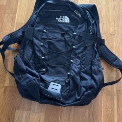 North face Borealis