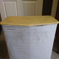 1950s Laundry Hamper-- Needs Paint And Work