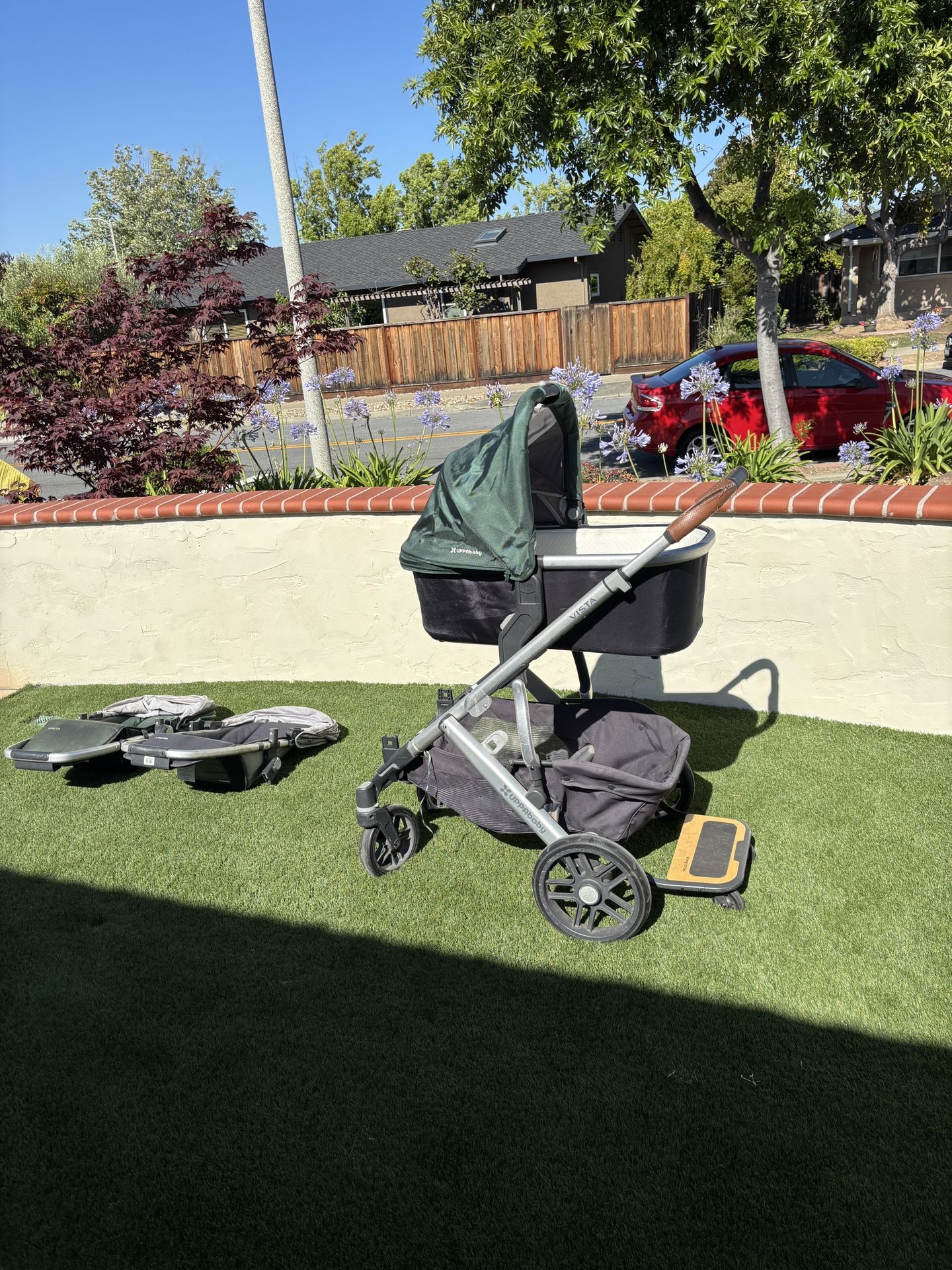 UPPAbaby Vista Double Stroller + Attachments