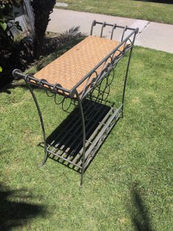 champagne table