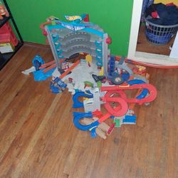 Hot Wheels Ultimate Garage