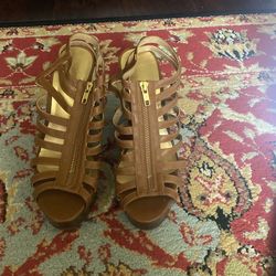 Jessica Simpson Wedges Size 9