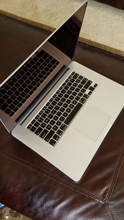 MacBook pro 15 inch
