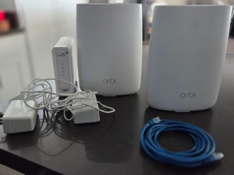 Modem (Aris Surfboard & Routers (Netgear Orbi)