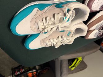 5 pair of shoes 135 obo