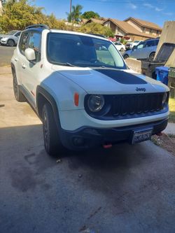 2016 Jeep renegade trailhawk