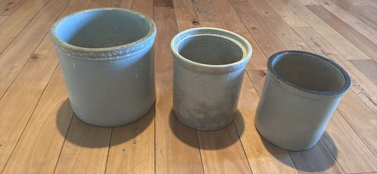 3 antique stoneware crocks