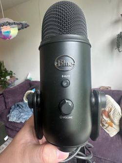 Blue Yeti USB Microphone