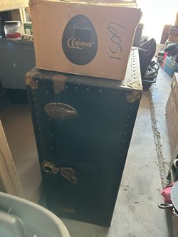 Vintage Dark Green Storage Chest 