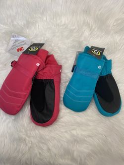 Kids Snow Mittens - New With Tags