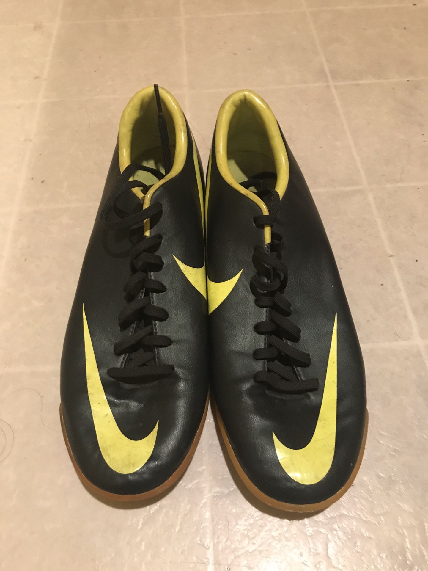 Nike Mercurial Indoor/ Futsal shoes Mens 8.5