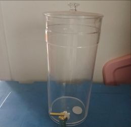 Clear Acrylic Beverage Dispenser with Lid