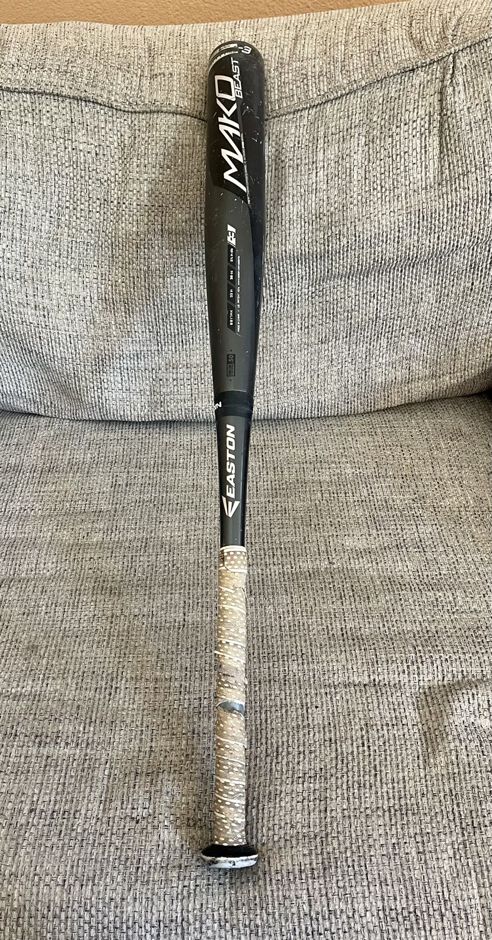 Easton 2017 Mako Beast 33/30 (-3) 2 5/8 BBCOR Baseball Bat BB17MK BLACK