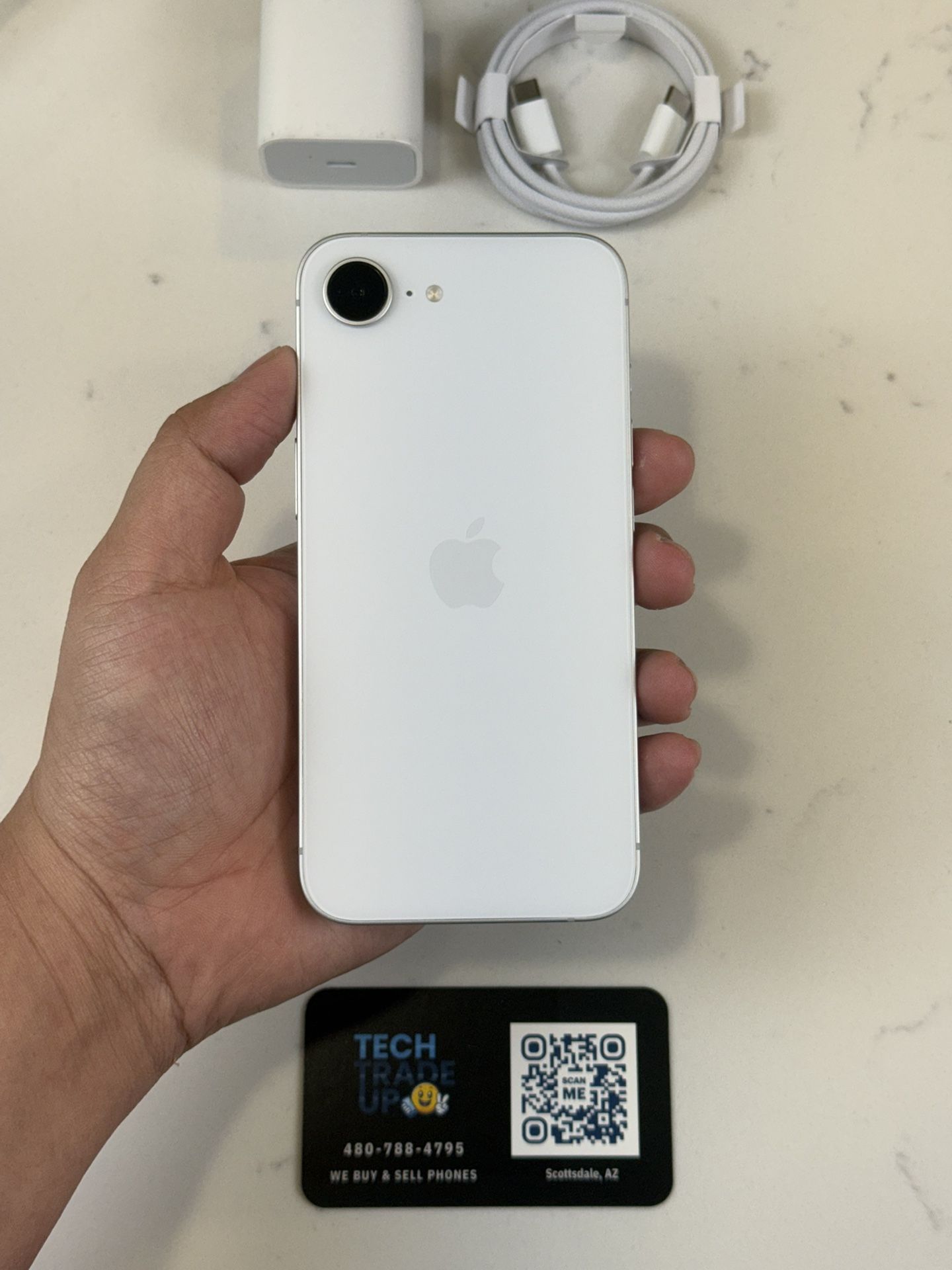 iPhone 16e 128Gb Cricket