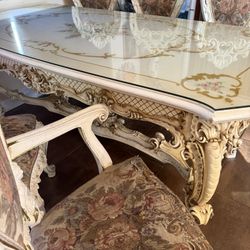 Beautiful Carved Table And Chairs 