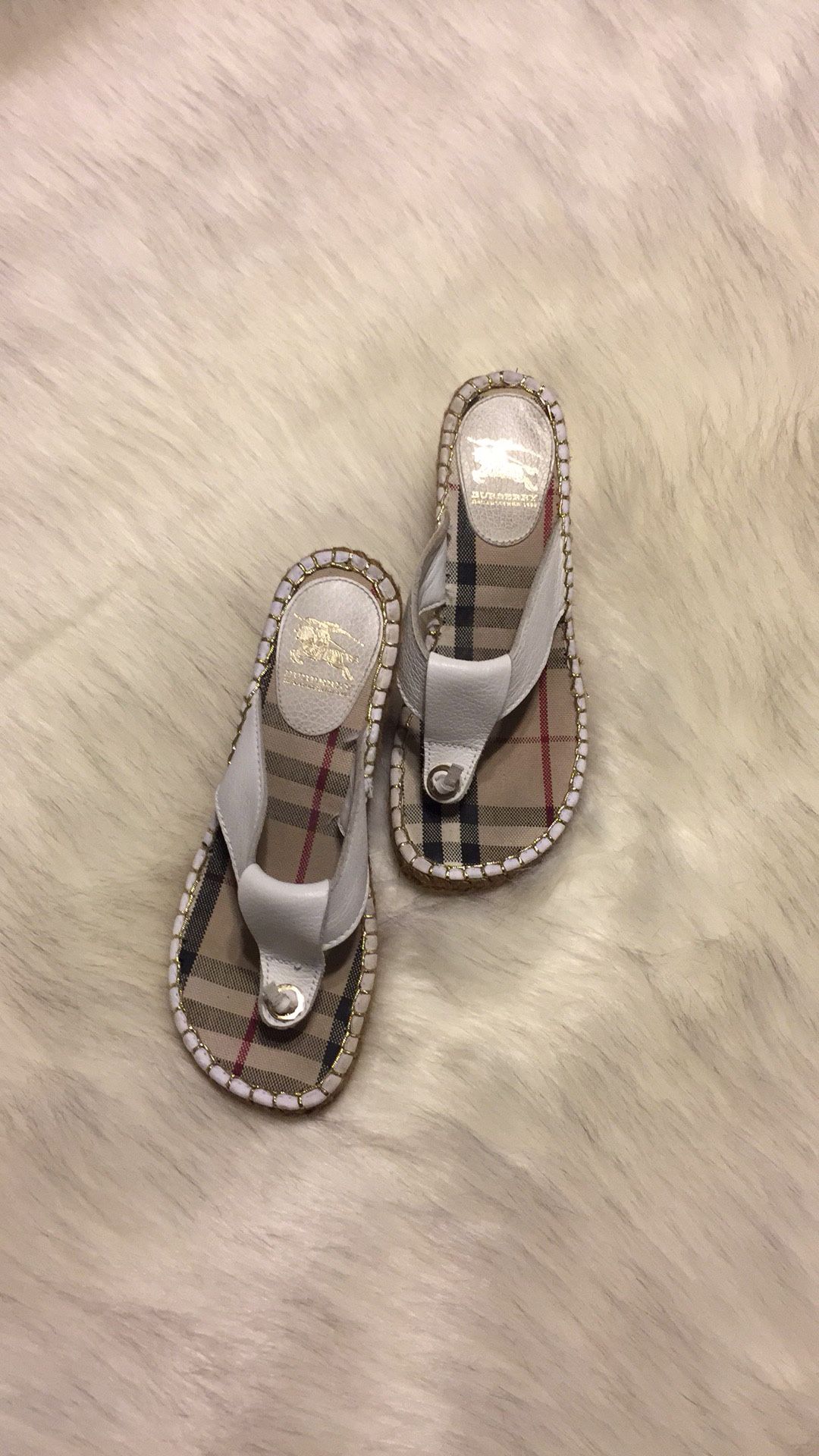 Ladies Burberry Sandals