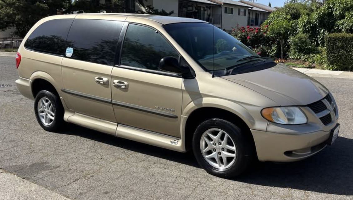 2003 Dodge Caravan/Grand Caravan