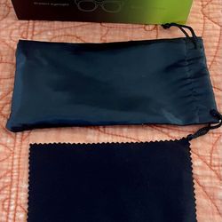  .	“Luxury for Less – iPhones, Smart Glasses & Perfume Gift Sets!”