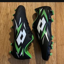 Men’s Lotto Soccer Cleats