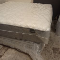 💥💥💥 $699 Eastern King Aireloom 13 Inch Height Medium Firm Mattress Available $699 💥💥💥