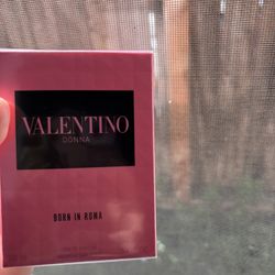 Valentino Girl Perfume 