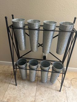 Metal flower display