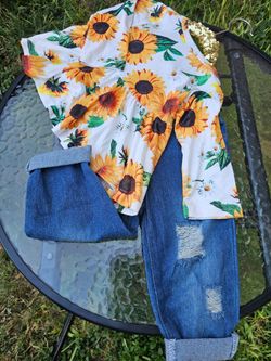 Sunflower 🌻 Toddlers set 💛