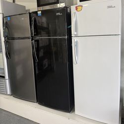 Refrigeradores Nuevos En Su Caja ( Blanco, Negro, Gris)