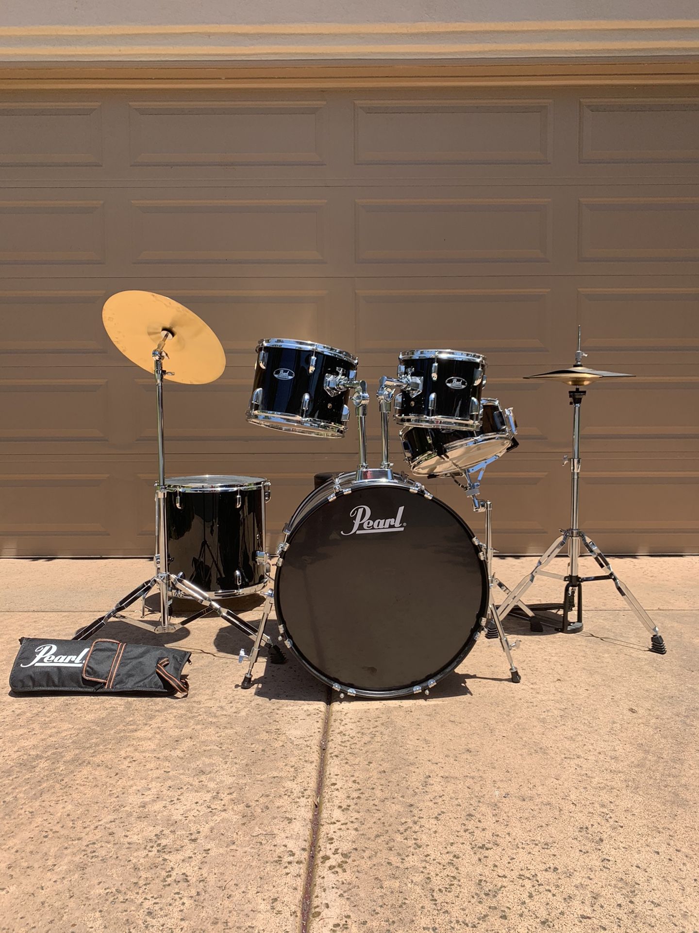 Pearl Roadshow 5-Piece Drum Set (and more)