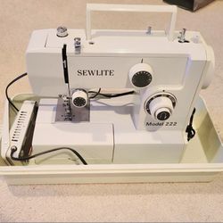 SewLite Model 222  Sewing Machine