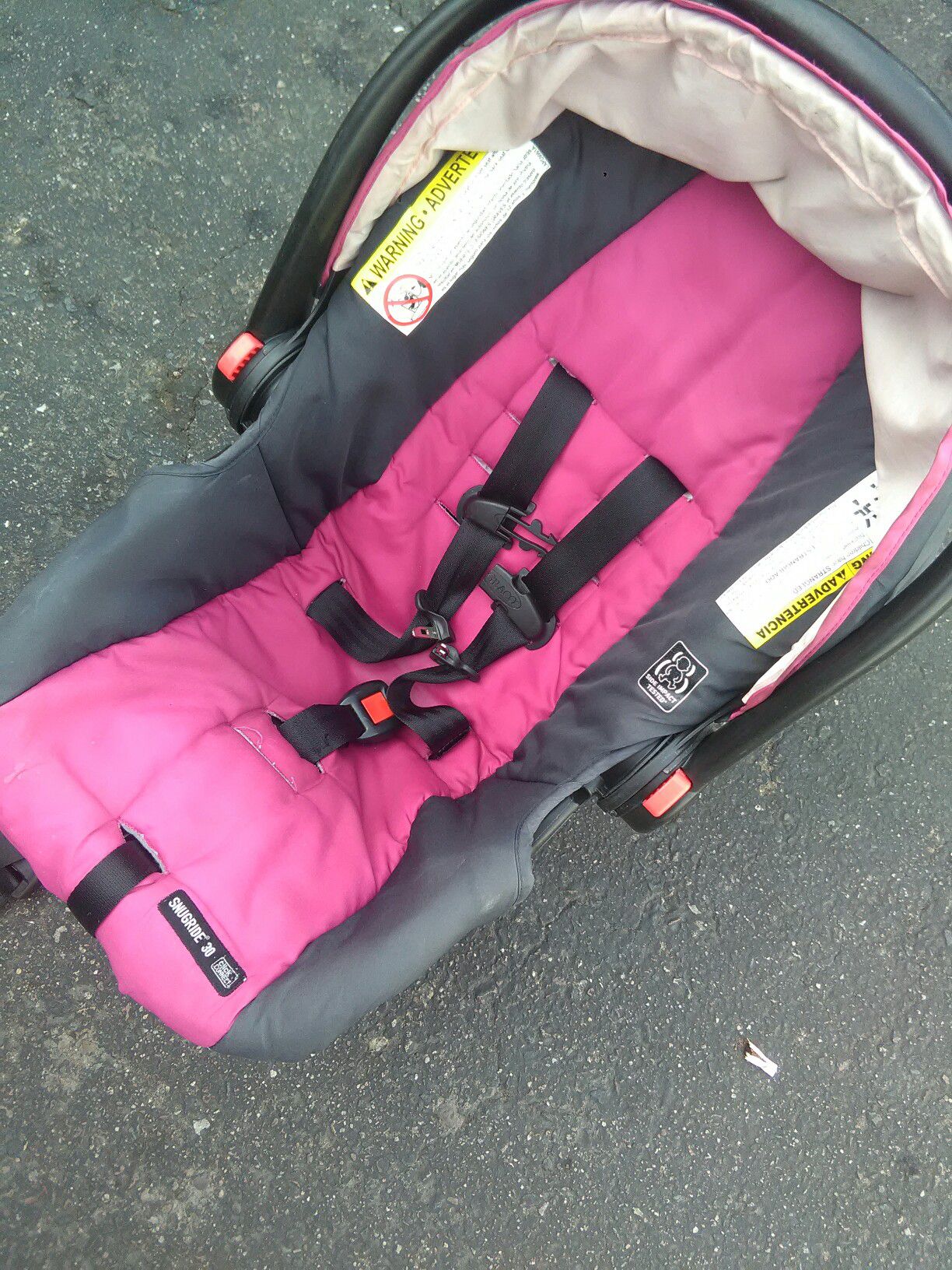 Car seat and carrier