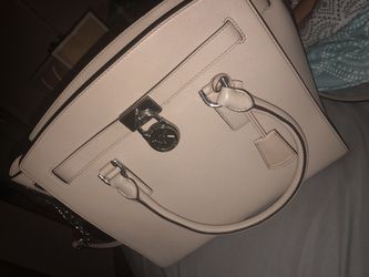 Mk purse