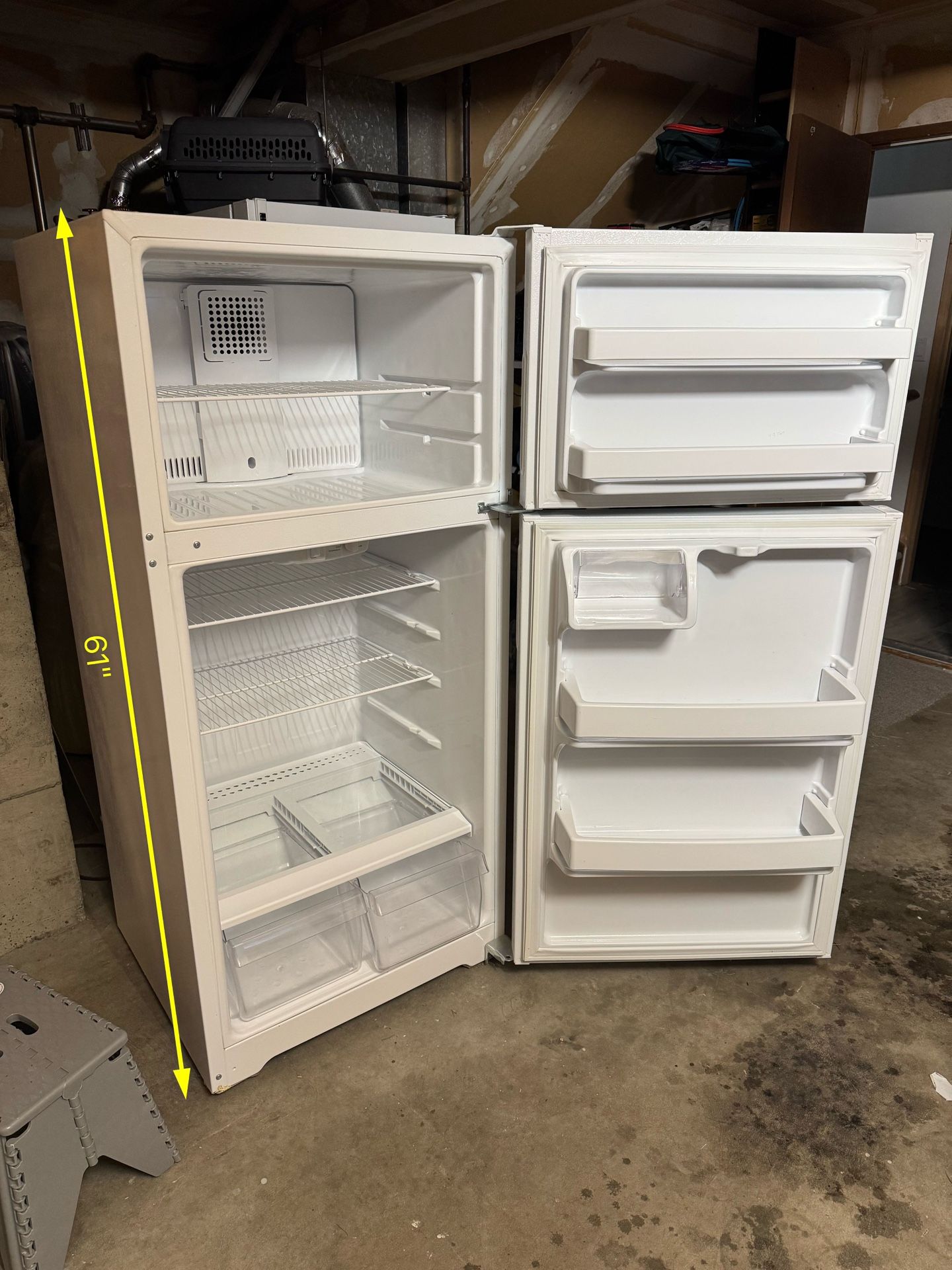 Refrigerator