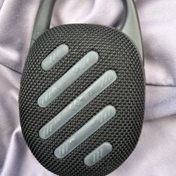 JBL Bluetooth Speaker Clip 5