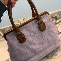 Benetton Lilac Leather Handbag check more photos
