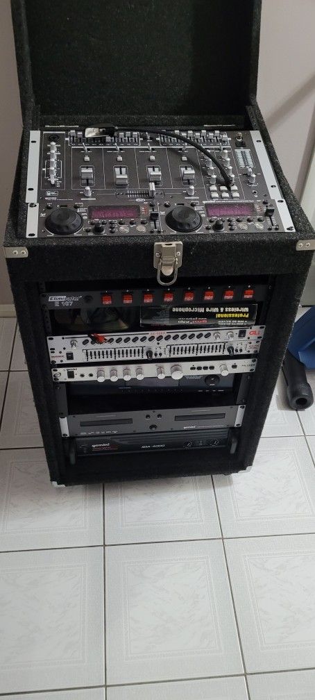 dj equipment