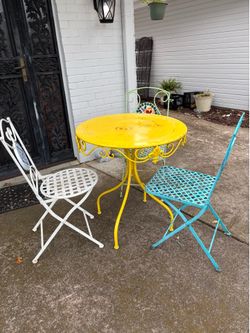 Vintage patio set