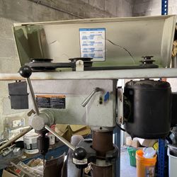 Delta Model 17-900 Drill Press