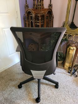 Desk chair