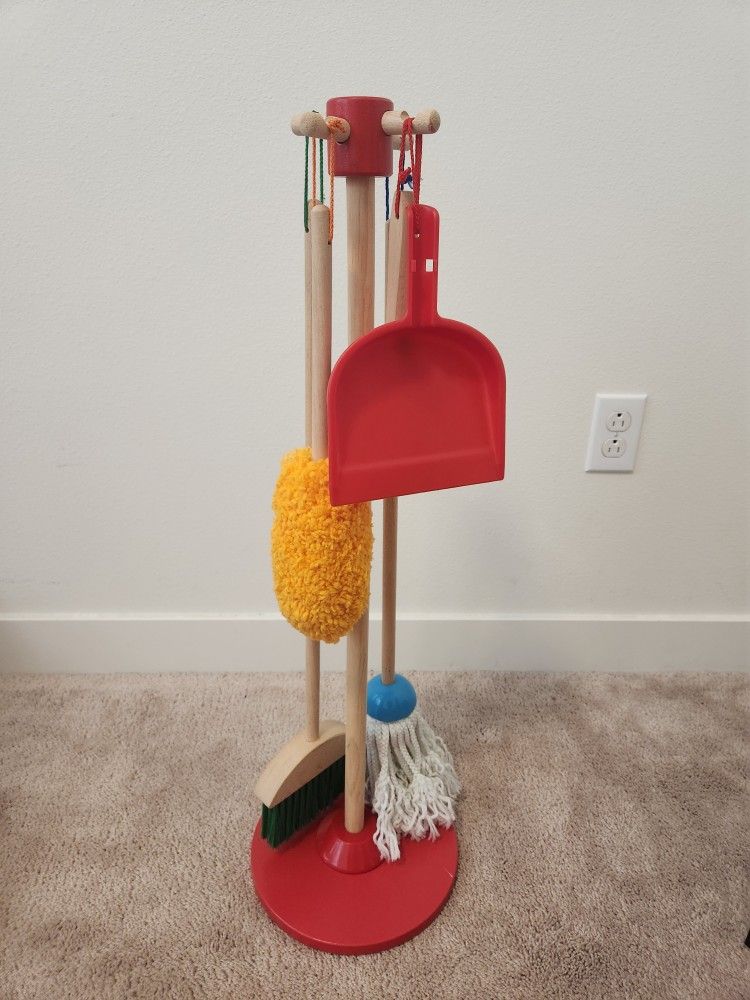 Melissa & Doug Cleaning Set