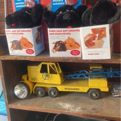 Anxiety dog toys  Brand new still in the box