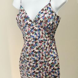 LIZ & SARA - Women’s Size L Dress - Semi-Stretchy Body Con in Excellent Condition