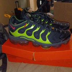 Nike Vapor Max Plus Lime Green And Black 