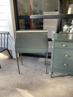 Beautiful Green Desk, Entryway Table 